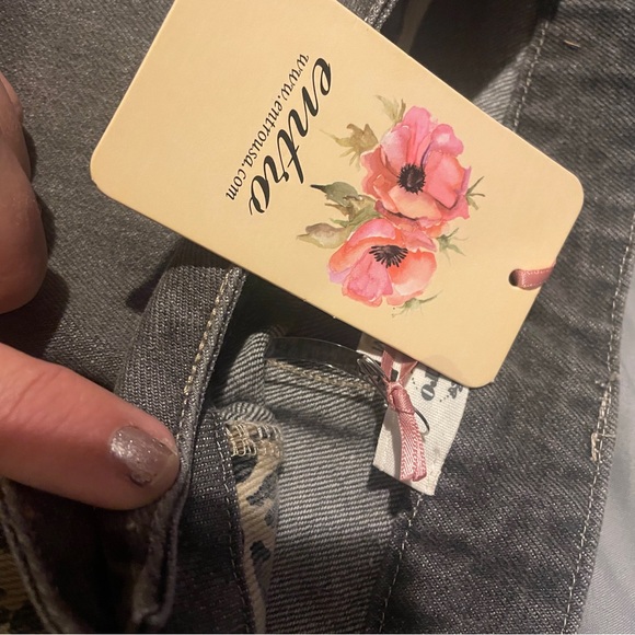 Super cute size M skirt! 1/2 leopard 1/2 gray! - Picture 2 of 5